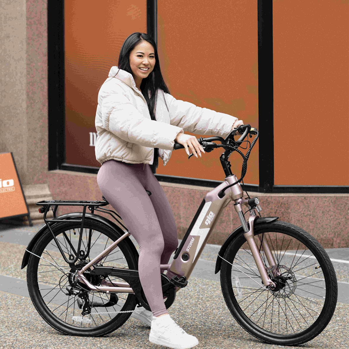 GIO STORM Electric Bike · Integrated Samsung Battery · Rose Gold